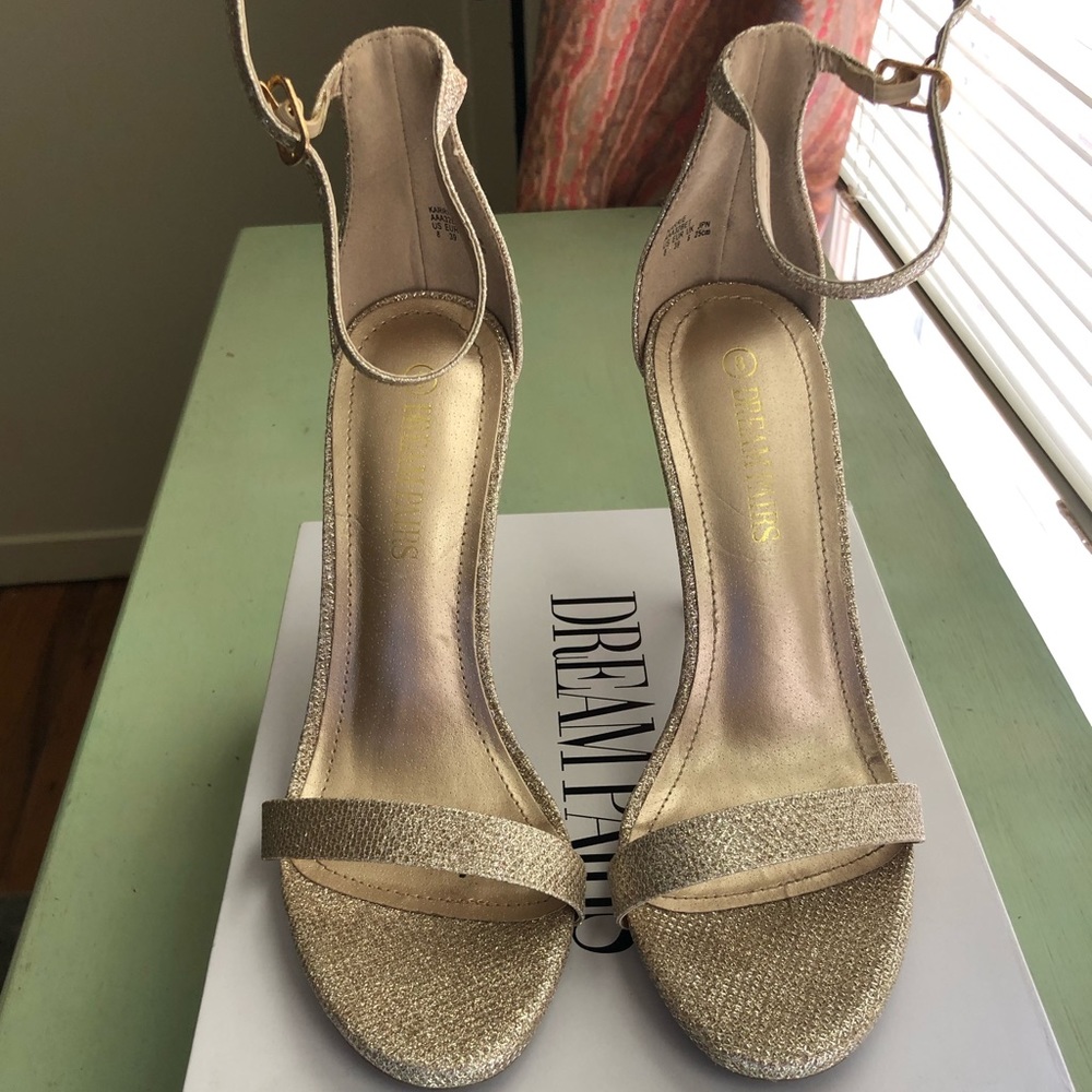 Dream Pairs “Karrie” sparkly gold heels